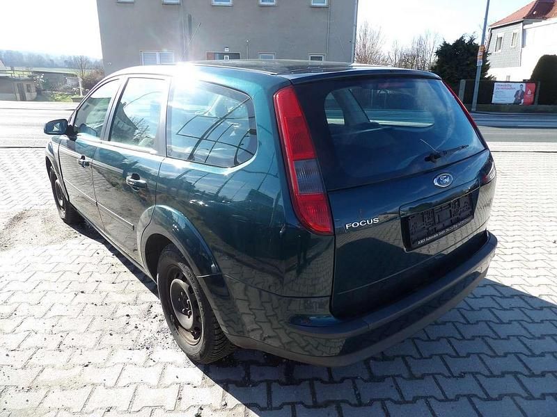 Gebraucht Ford Focus Fun X 101 PS (74 kW) 2007 Grün Kombi