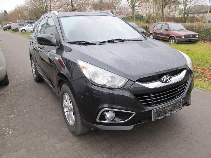 Schwarz Gebraucht 2011 Hyundai ix35 Comfort SUV | 5.799 € (Guter Preis) - Bild 1/4