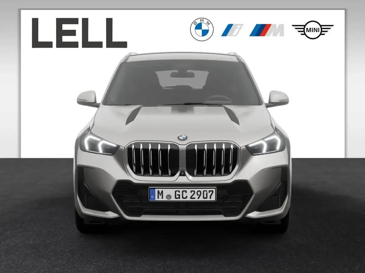 Neu BMW X1 M Sport 218 PS (160 kW) 2026 Silber SUV