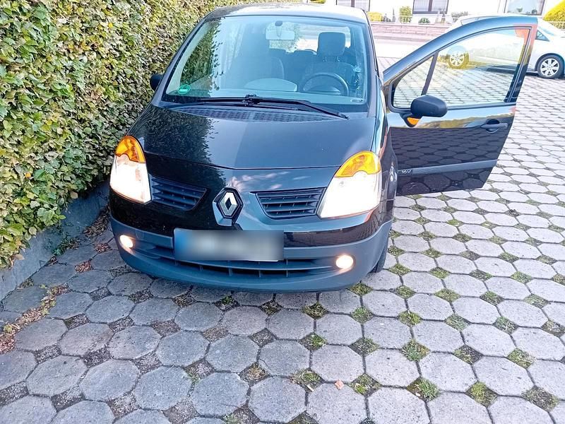 Schwarz Gebraucht 2005 Renault Modus Van / Kleinbus | 900 € (Guter Preis) - Bild 1/3