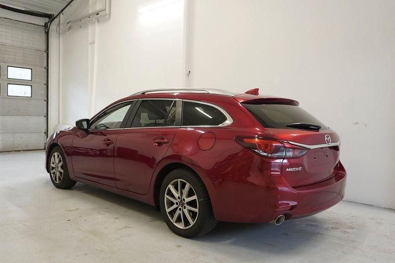 Gebraucht Mazda 6 Touring 150 PS (110 kW) 2018 Rot Limousine