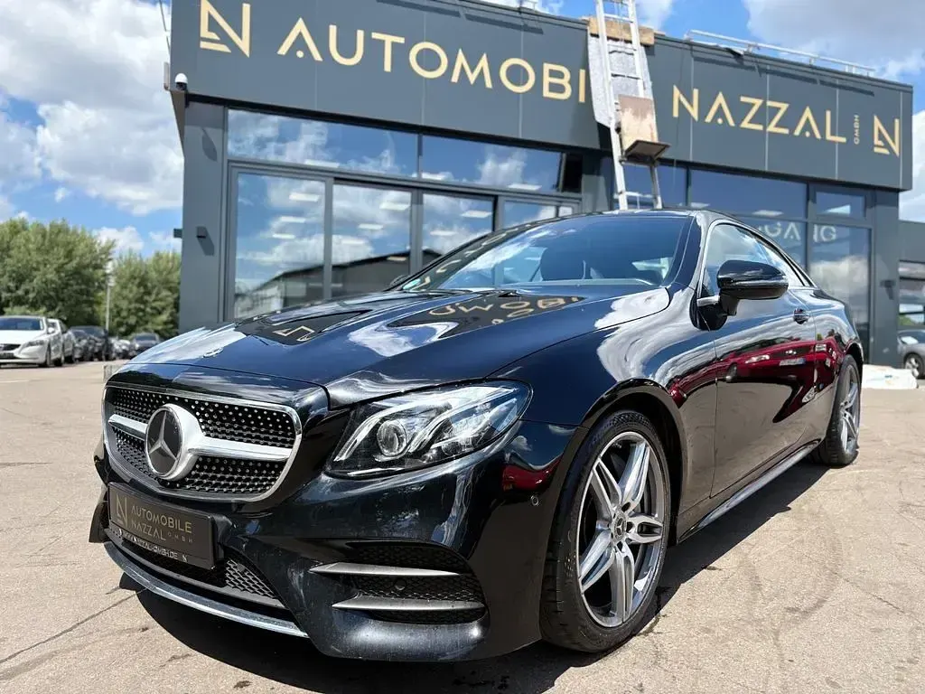 Gebraucht Mercedes E300 AMG line 245 PS (180 kW) 2018 Schwarz Coupé