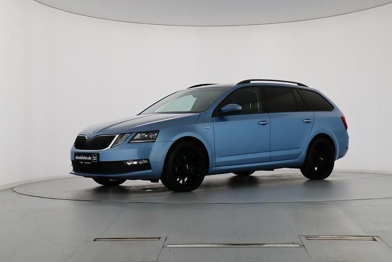 Denimblau metallic Gebraucht 2017 Skoda Octavia Drive Kombi | 16.889 € (Fairer Preis) - Bild 1/4