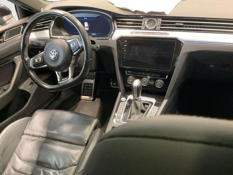 Gebraucht VW Arteon R-line 239 PS (175 kW) 2017 Schwarz Kleinwagen