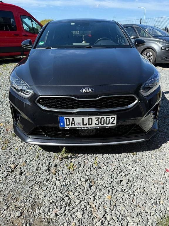 Schwarz Gebraucht 2020 Kia ProCeed GT-Line Kleinwagen | 22.300 € (Teuer) - Bild 1/4