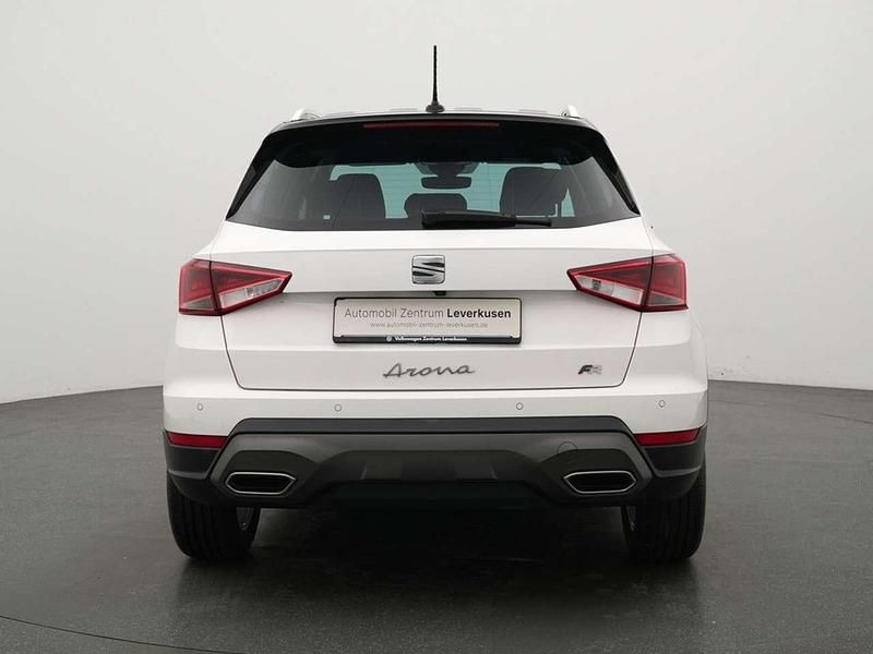 Weiss / candy weiss Gebraucht 2024 Seat Arona FR SUV | 23.180 € (Fairer Preis) - Bild 1/1