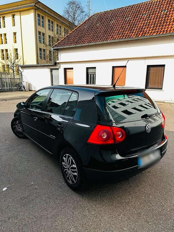 Gebraucht VW Golf VI 80 PS (58 kW) 2008 Schwarz Kleinwagen