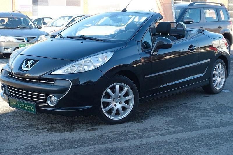 Schwarz Gebraucht 2008 Peugeot 207 CC Filou Cabrio | 3.990 € (Fairer Preis) - Bild 1/4