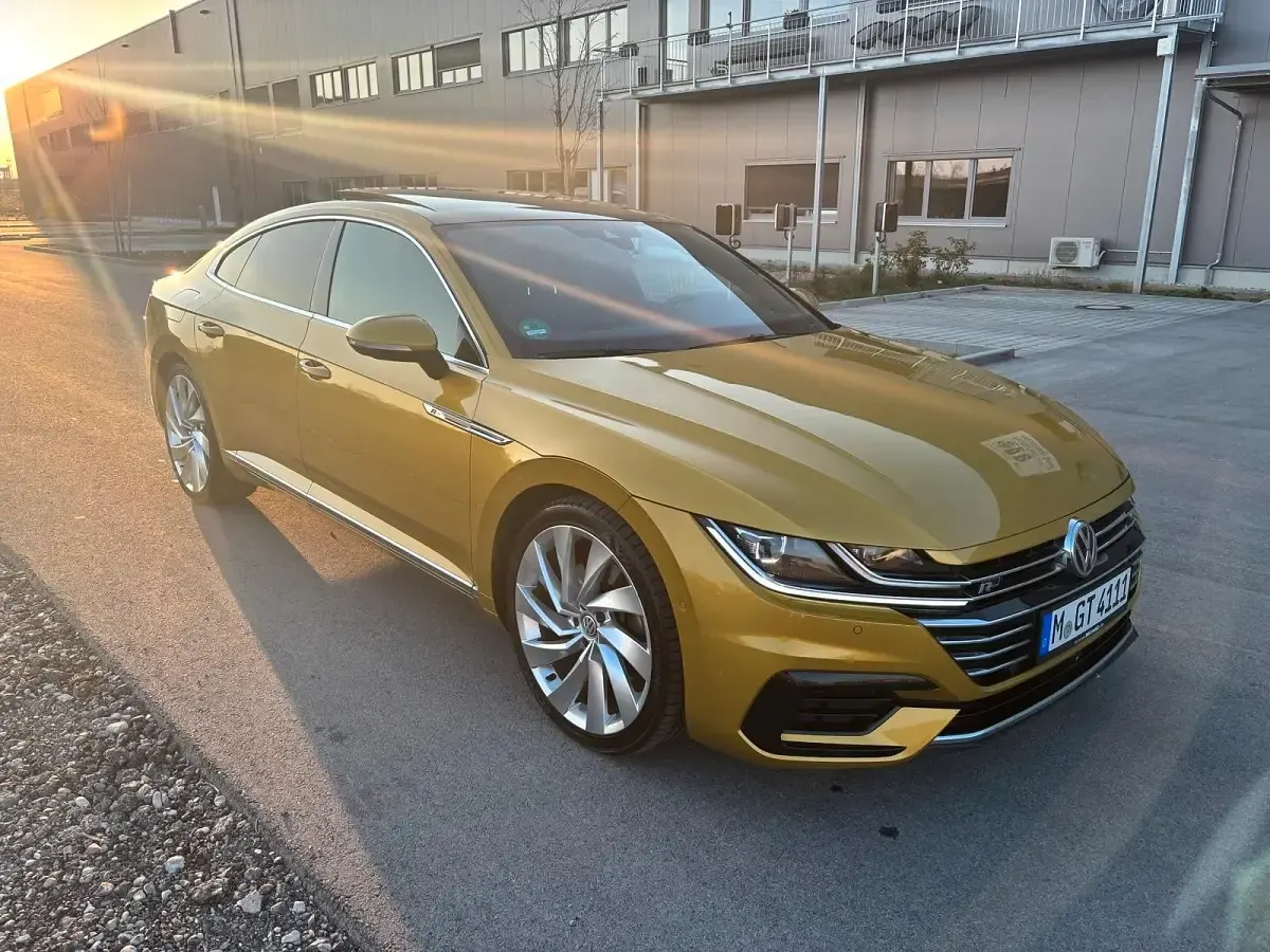 Gebraucht VW Arteon R-line 239 PS (175 kW) 2017 Gold Kleinwagen
