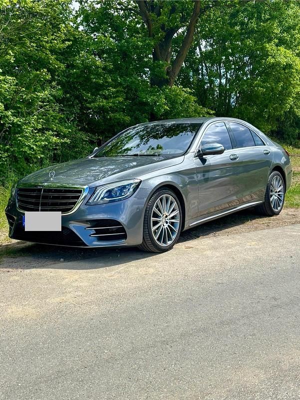 Grau Gebraucht 2018 Mercedes S560 Limousine | 55.000 € (Superpreis) - Bild 1/4