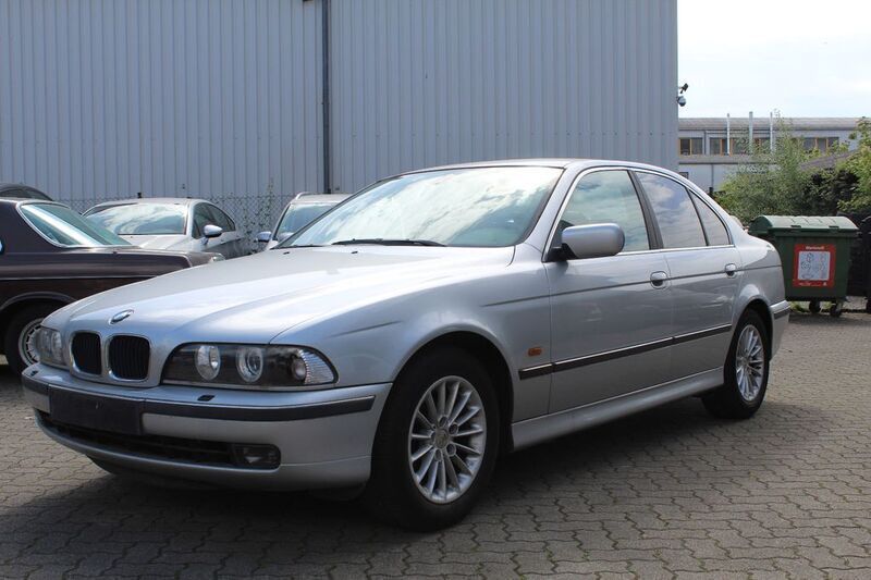 Gebraucht 1999 BMW 523 Limousine | 1.899 € (Superpreis) - Bild 1/4