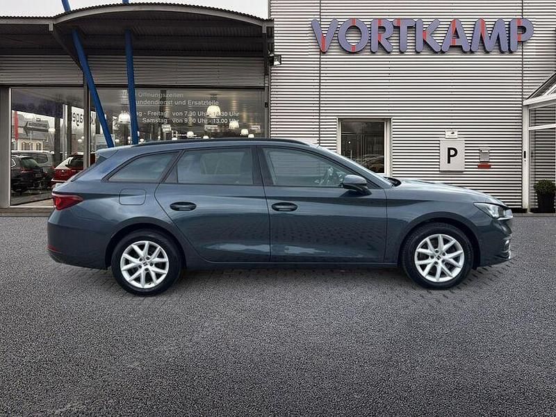 Gebraucht Seat Leon Style 116 PS (85 kW) 2022 Magnetic tech (grau) Kombi