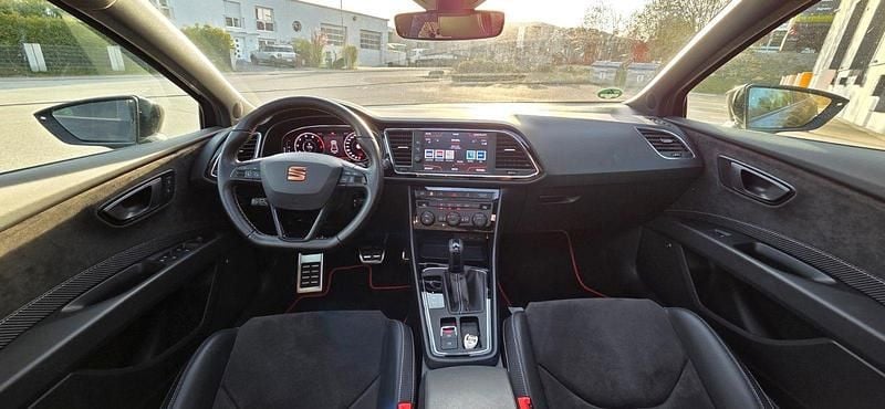 Gebraucht Seat Leon 4Drive 300 PS (220 kW) 2020 Schwarz Kombi