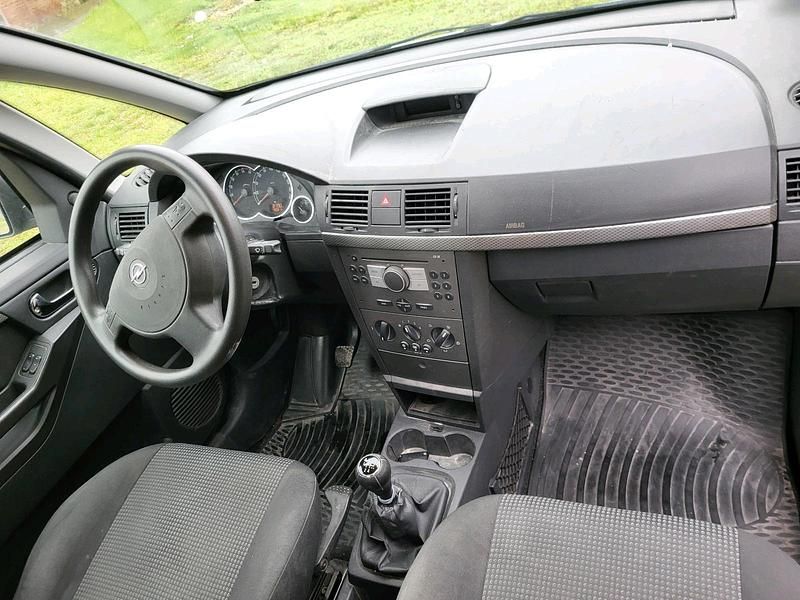 Gebraucht Opel Meriva 75 PS (55 kW) 2008 Grau Van / Kleinbus