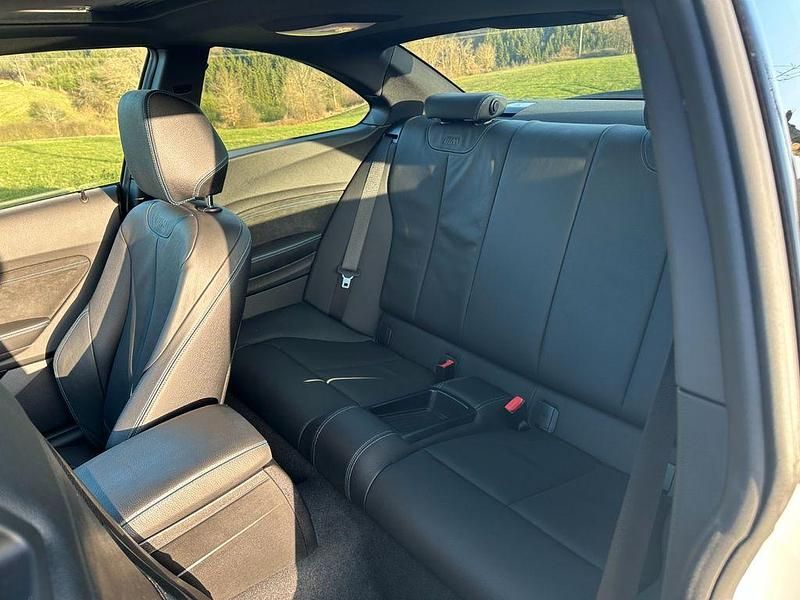 Gebraucht BMW M2 M Performance 370 PS (272 kW) 2018 Weiß Coupé