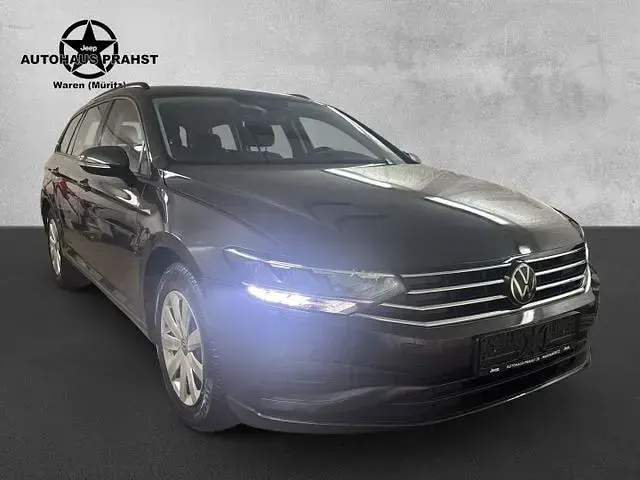 Gebraucht VW Passat Business 122 PS (89 kW) 2023 Kombi