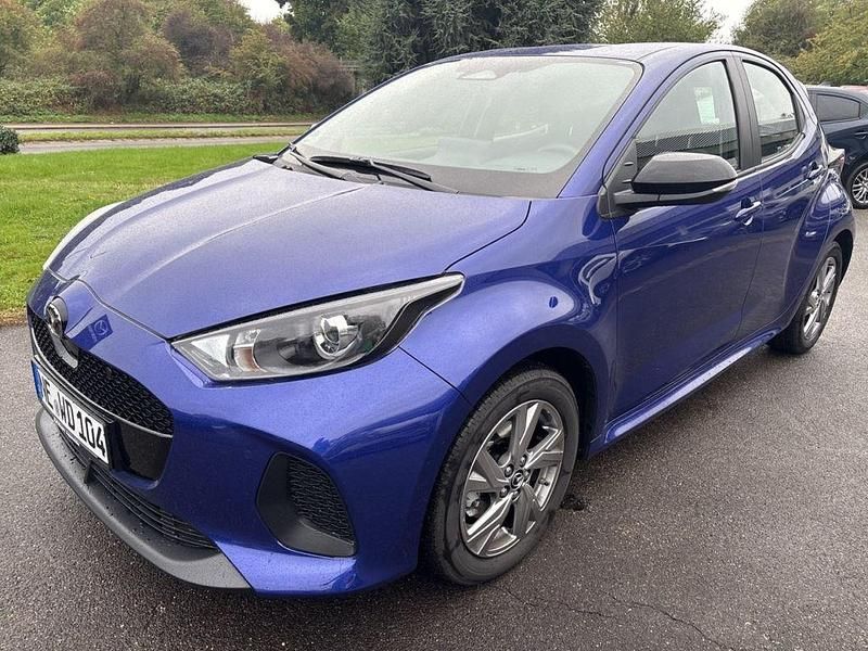 Blau Gebraucht 2025 Mazda 2 Exclusive-Line Limousine | 23.490 € (Etwas zu teuer) - Bild 1/4