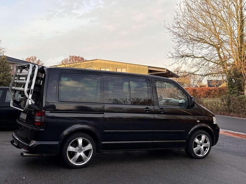 Gebraucht VW Multivan Highline 174 PS (127 kW) 2009 Van / Kleinbus