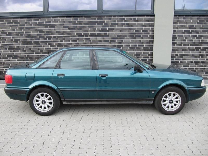 Gebraucht Audi 80 90 PS (66 kW) 1994 Grün Limousine