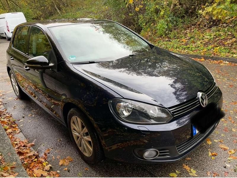 Gebraucht VW Golf VI Style 122 PS (89 kW) 2011 Schwarz Kleinwagen