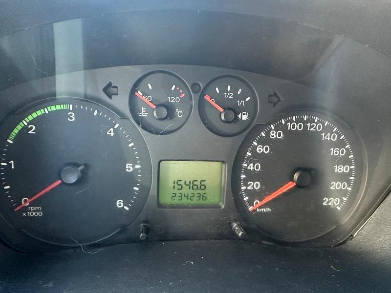 Gebraucht Ford Transit 110 PS (80 kW) 2007 Weiß Van