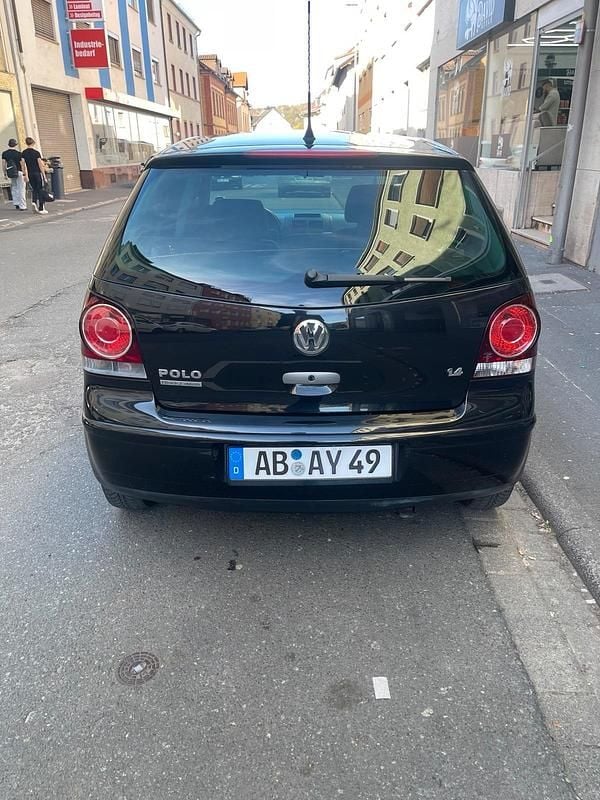Second-hand VW Polo Black Edition 80 CP (58 kW) 2009 Negru Hatchback