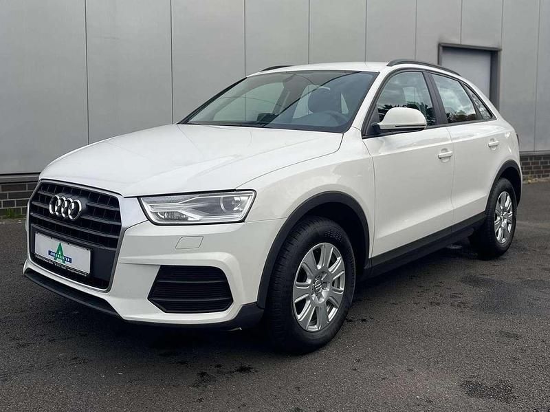 Gebraucht Audi Q3 Basis 150 PS (110 kW) 2017 Cortinaweiss SUV
