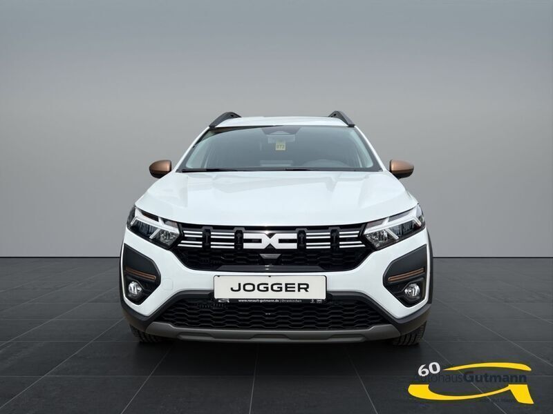 Gebraucht Dacia Jogger Extreme 110 PS (80 kW) 2025 Gletscherweiss Van / Kleinbus