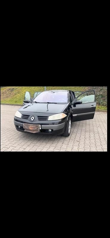 Schwarz Gebraucht 2005 Renault Mégane II Kleinwagen | 2.000 € (Fairer Preis) - Bild 1/4