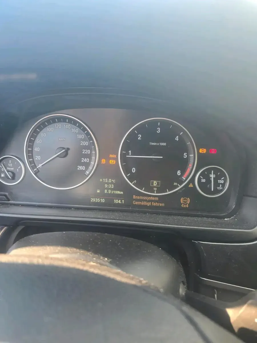 Gebraucht BMW 525 218 PS (160 kW) 2012 Silber Kombi