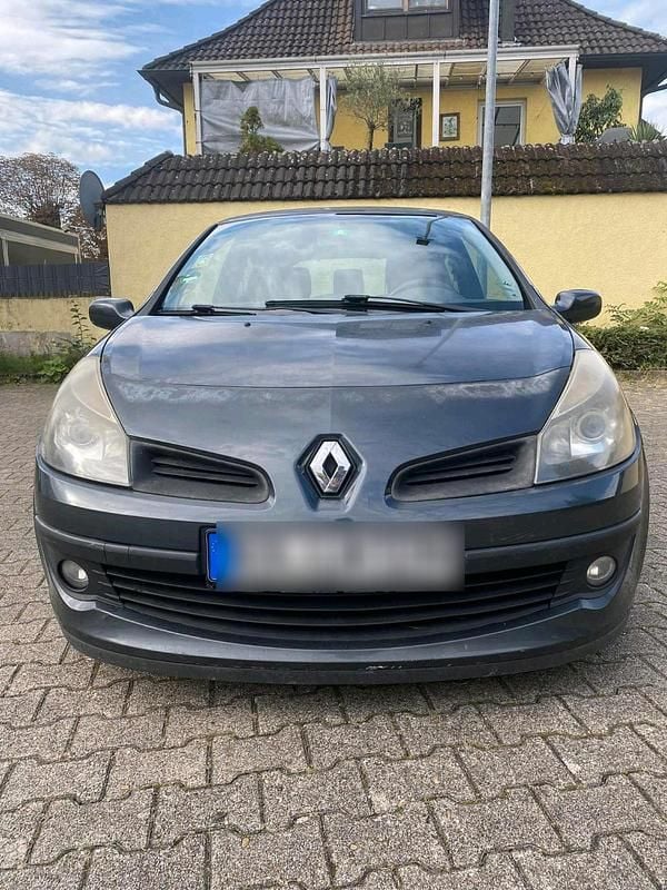 Grau Gebraucht 2007 Renault Clio II Kleinwagen | 799 € (Fairer Preis) - Bild 1/4