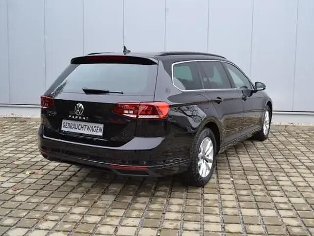 Gebraucht VW Passat Business 150 PS (110 kW) 2022 Schwarz Kombi