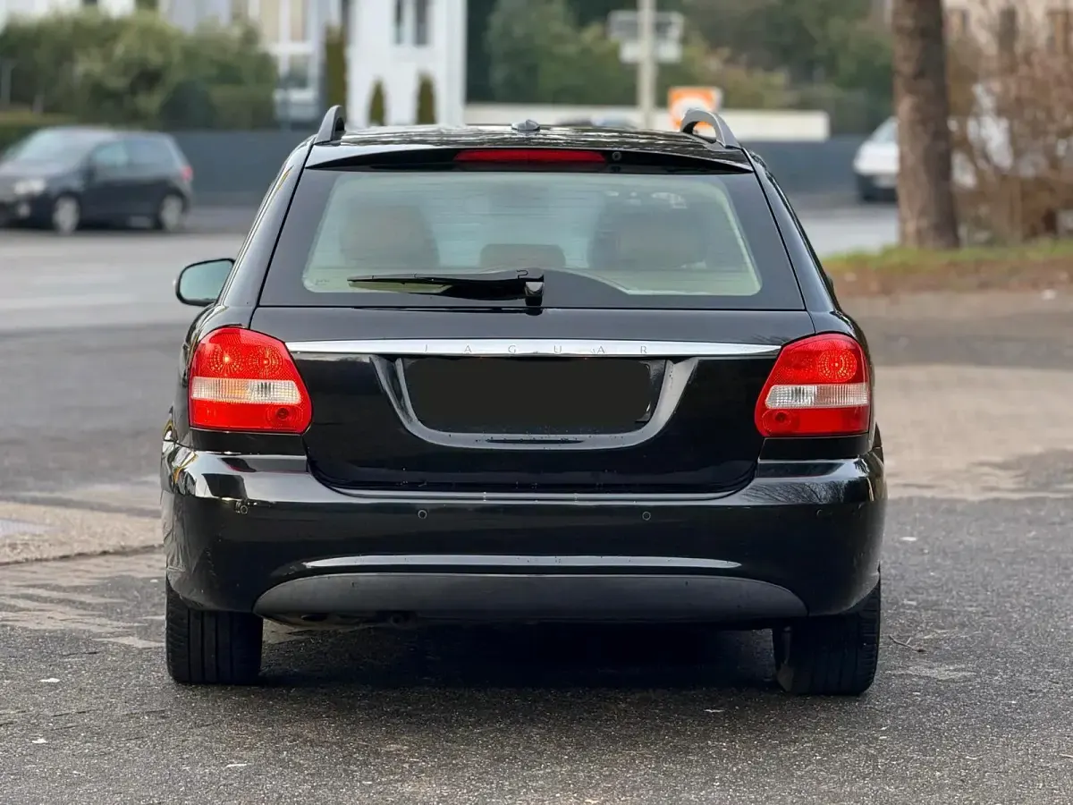 Gebraucht Jaguar X-type Executive 146 PS (107 kW) 2008 Schwarz Kombi