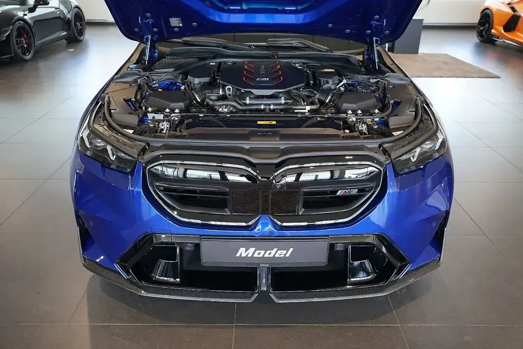Gebraucht BMW M5 Comfort Edition 727 PS (534 kW) 2025 Blau Kombi