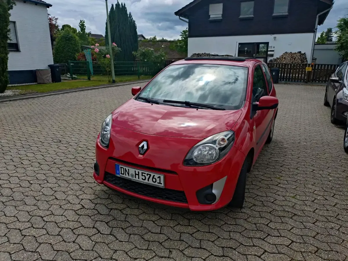 Gebraucht Renault Twingo 75 PS (55 kW) 2011 Rot Kleinwagen