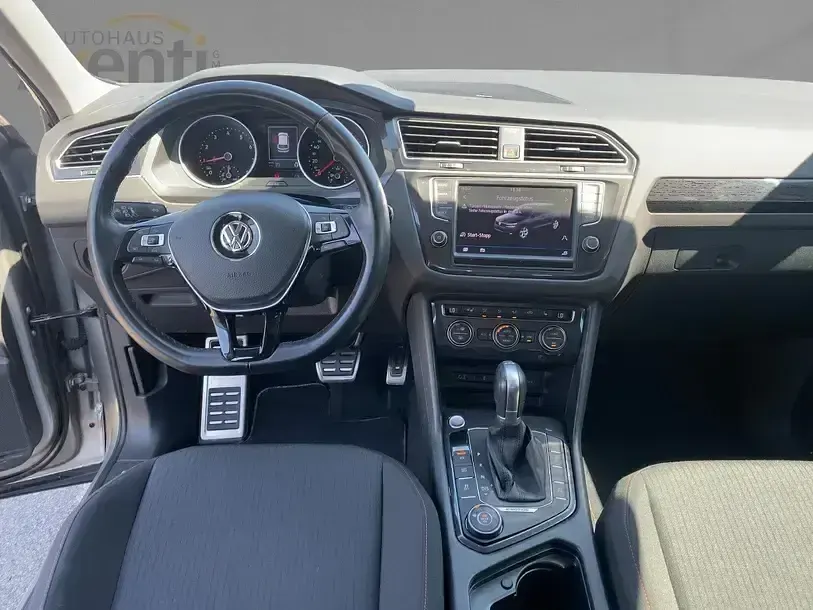 Gebraucht VW Tiguan Sound 200 PS (147 kW) 2017 Silber SUV