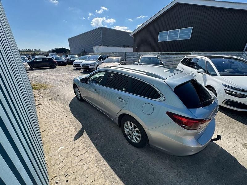 Usado Mazda 6 150 HP (110 kW) 2017 Prateado Carrinha