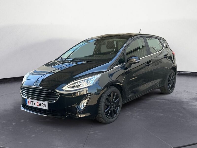 Schwarz Gebraucht 2017 Ford Fiesta Titanium Kleinwagen | 7.490 € (Fairer Preis) - Bild 1/4