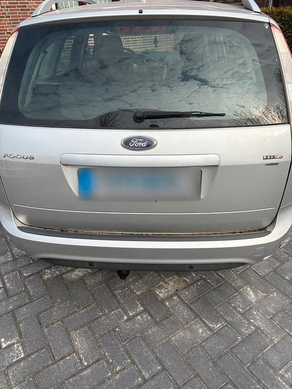 Gebraucht Ford Focus 109 PS (80 kW) 2008 Kombi