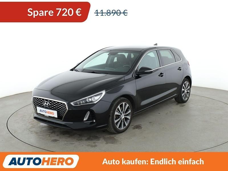 Schwarz Gebraucht 2017 Hyundai i30 Intro Edition Limousine | 11.170 € (Fairer Preis) - Bild 1/3
