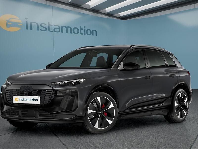 Grau Gebraucht 2024 Audi Q6 e-tron S-Line SUV | 78.699 € - Bild 1/4