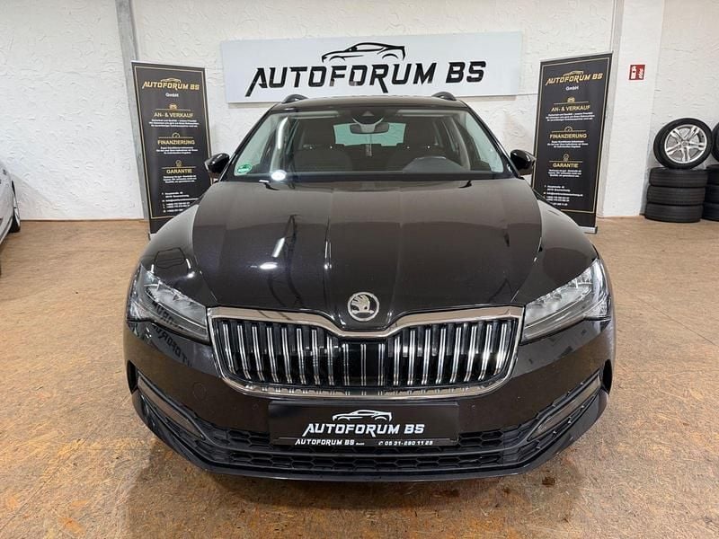 Gebraucht Skoda Superb 150 PS (110 kW) 2022 Schwarz Kombi