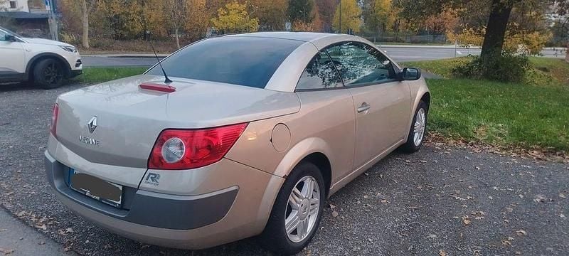 Gebraucht Renault Mégane Cabriolet Privilege 135 PS (99 kW) 2005 Beige Cabrio