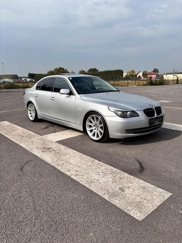 Gebraucht 2007 BMW 525 Limousine | 6.490 € (Etwas zu teuer) - Bild 1/4
