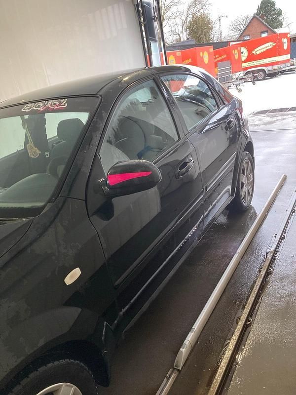 Gebraucht Chevrolet Lacetti 109 PS (80 kW) 2009 Schwarz Limousine