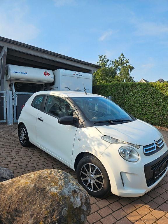Weiß Gebraucht 2016 Citroën C1 Live Kleinwagen | 3.700 € (Guter Preis) - Bild 1/4