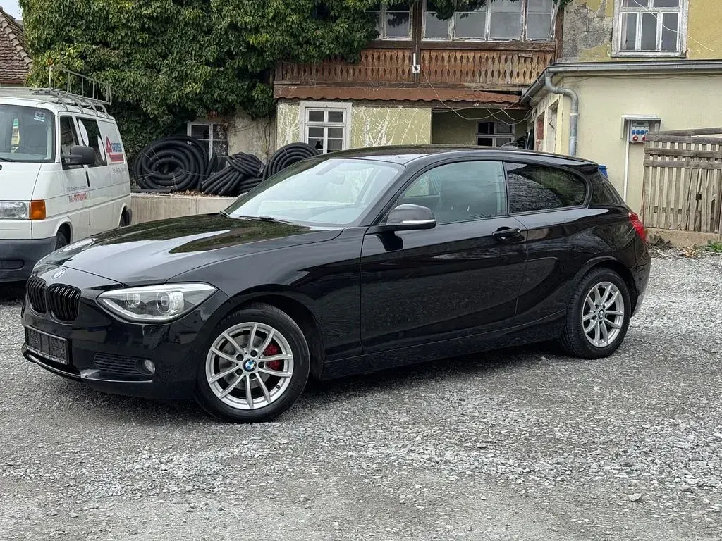 Gebraucht BMW 116 136 PS (100 kW) 2014 Schwarz Kleinwagen