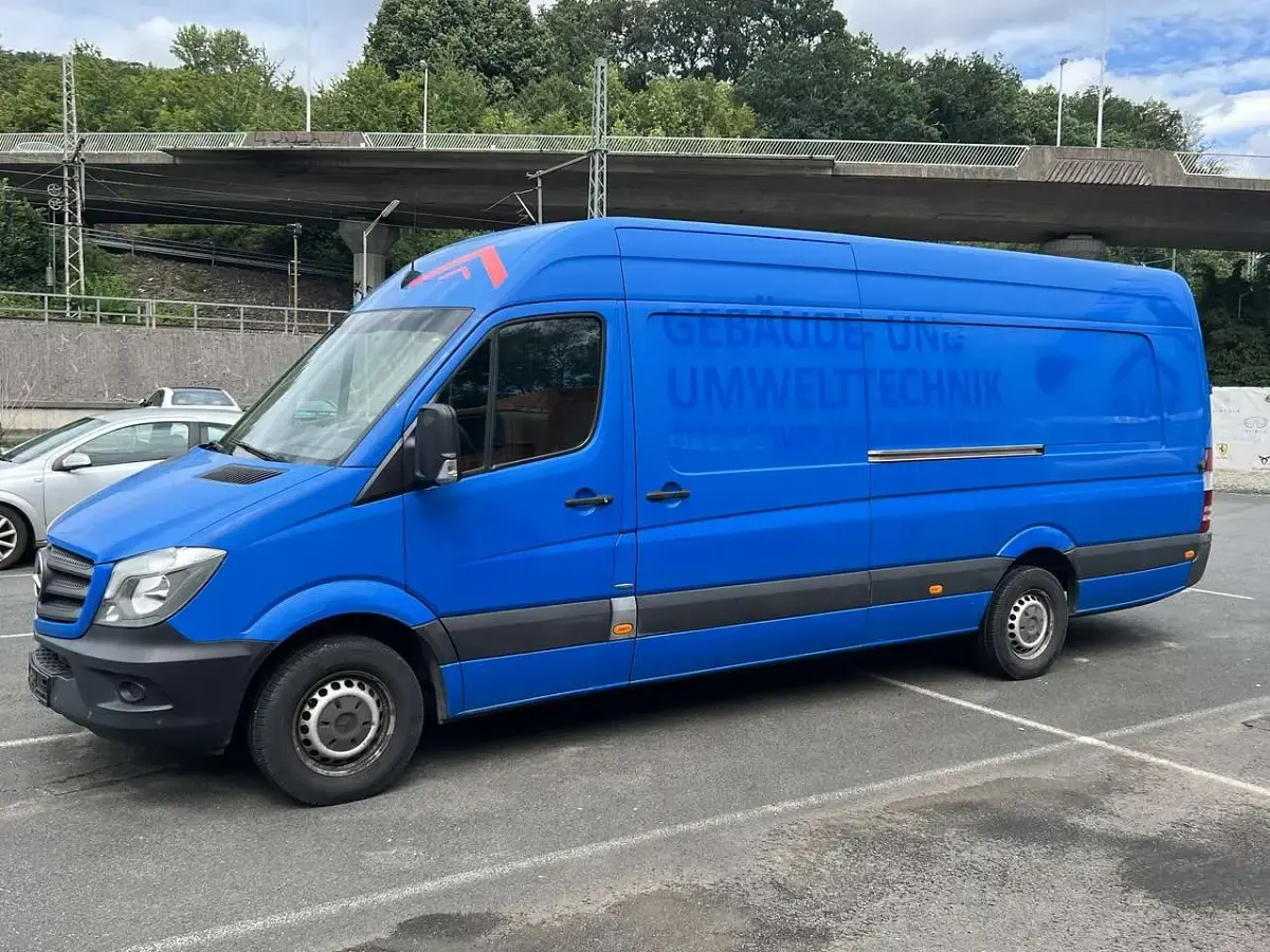 Gebraucht Mercedes Sprinter 163 PS (119 kW) 2016 Blau Van