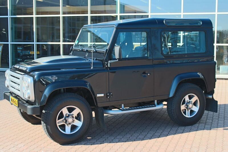 Gebraucht Land Rover Defender 122 PS (89 kW) 2009 Schwarz SUV