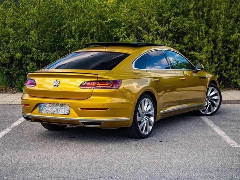 Gebraucht VW Arteon R-line 190 PS (139 kW) 2017 Gelb Kleinwagen